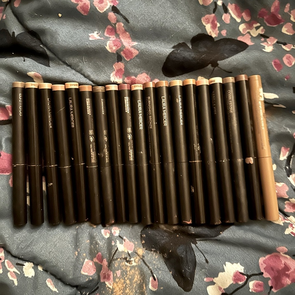 18 Laura Mercier Caviar Cream Eyeshadow Sticks in Good used condition